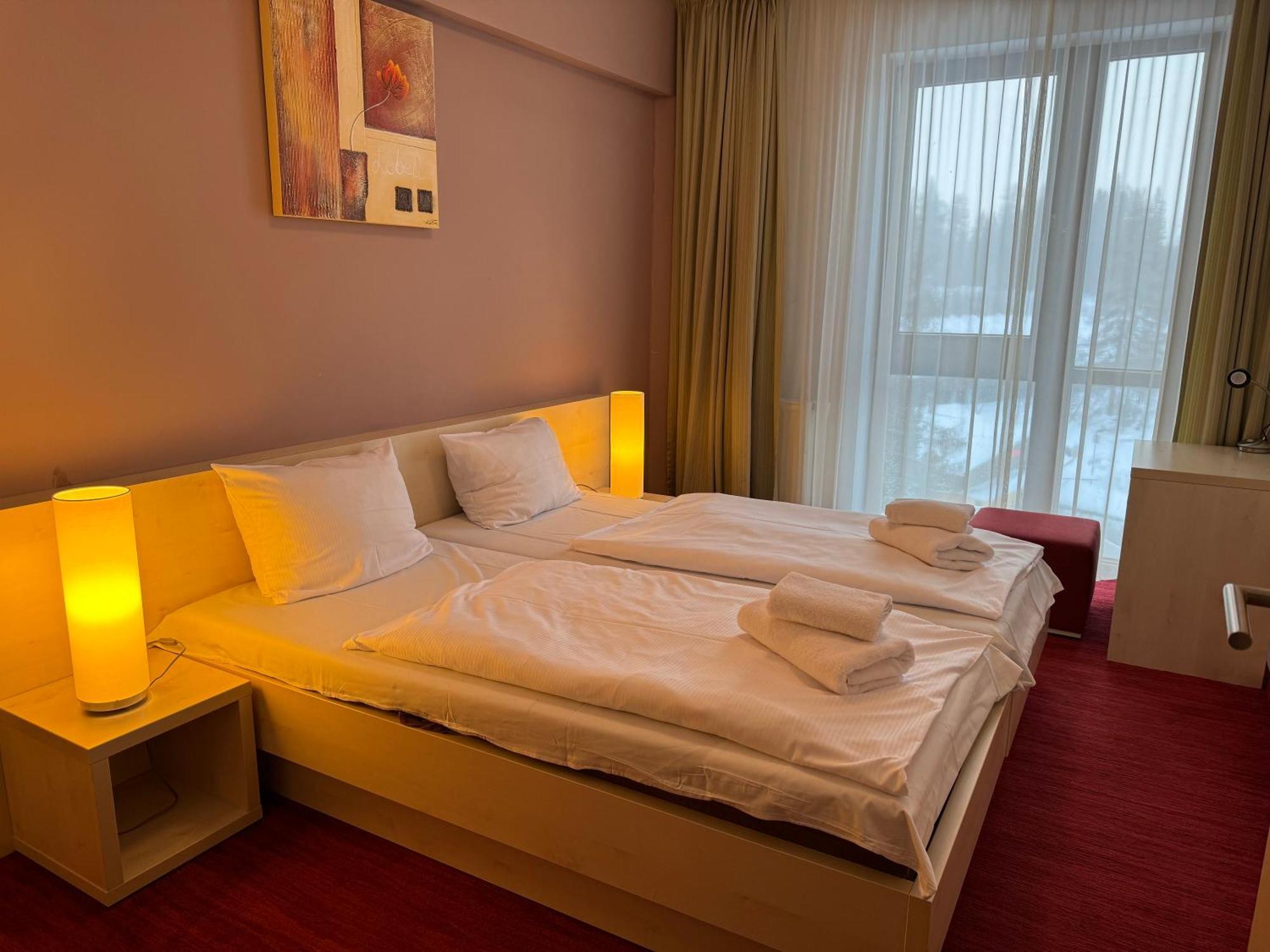 Apartment With Mountain View In Hotel Crocus, Štrbské Pleso Exteriér fotografie