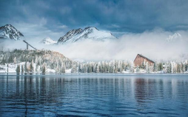 Apartment With Mountain View In Hotel Crocus, Štrbské Pleso Exteriér fotografie